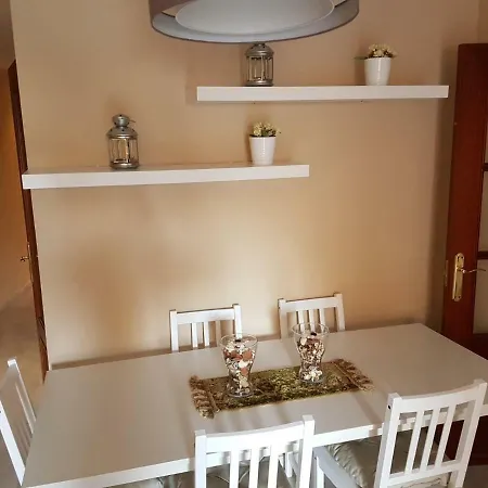 Triana Ruisenor Apartment